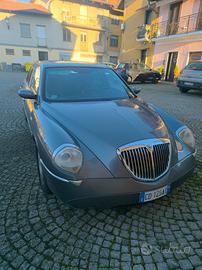 Lancia Thesis 