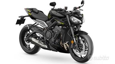 Triumph Street Triple 765 RS Phantom Black