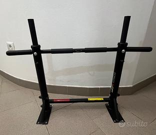 Barra per le trazioni da muro