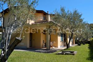 Villette a 100 metri dal mare