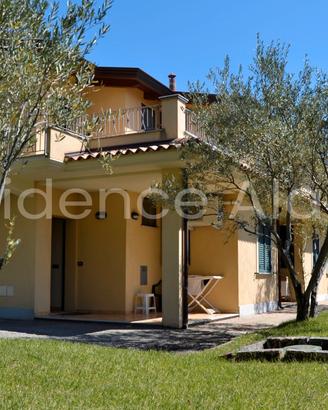 Villette a 100 metri dal mare