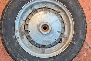 Ruota vespa e 3 specchietti