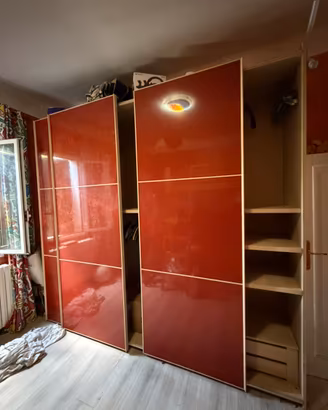 Armadio tre ante scorrevoli