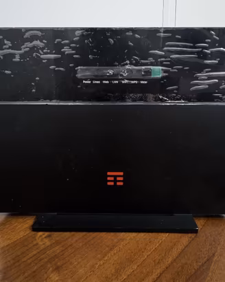Modem Router TIM HUB+ Fibra DGA4331