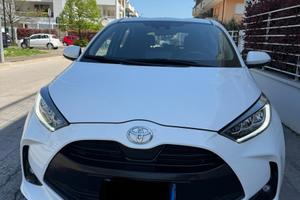 Toyota yaris 5p 1.0 VVT (72CV)  5 marce manuale