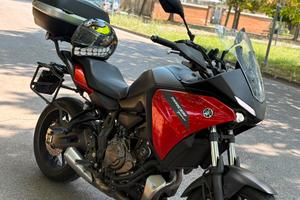 Yamaha tracer 700