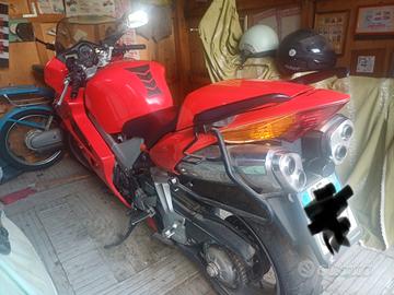 Honda VFR 800
