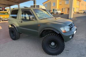 Mitsubishi Pajero 2.5 TDi motore nuovo !