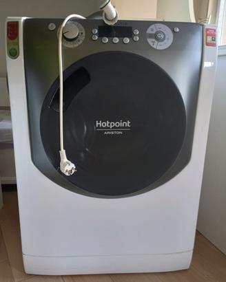 Lavasciuga Hotpoint Ariston Aqualtis 9kg / 7kg