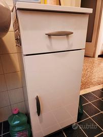Mobiletto bagno bianco lucido
