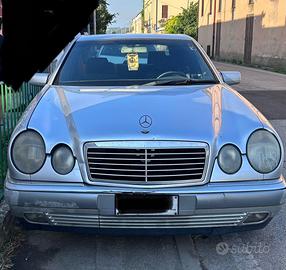 Mercedes Kompressor classe e su Benzina e GPL