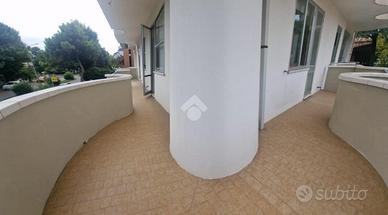 3 LOCALI A BELLARIA-IGEA MARINA