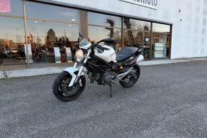 Ducati Monster 696 tipo M5