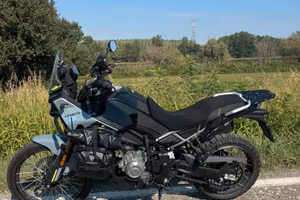 CF Moto 450 MT