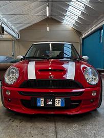 Mini 1.6 16V Cooper S - John Cooper WORKS