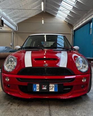 Mini 1.6 16V Cooper S - John Cooper WORKS