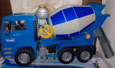 Camion betoniera Man Bruder 