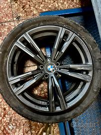 Cerchi in lega 18” bmw e gomme termiche nuove