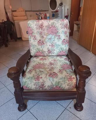 n. 2 poltrone