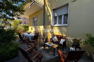 TRILOCALE IN VILLA IN ZONA CENTRALE