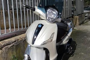 piaggio beverly 300 