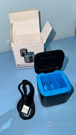 Caricatore triplo gopro  5 / 6 / 7 / 8 NUOVO