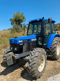 Trattore new holland 5640 , e altro