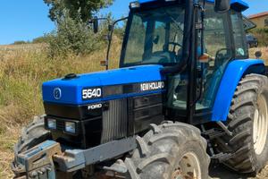 Trattore new holland 5640 , e altro