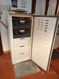 congelatore Ariston