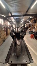 Yamaha TMAX 560 Tech Max 2024