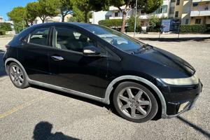 Honda Civic 2.2 i-CTDi 5p. Executive i-P DPF 2006.