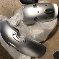PARAFANGHI ORIGINALI PER YAMAHA XSR 700