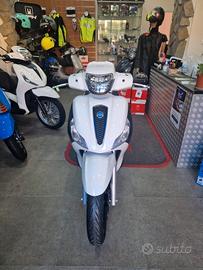 Piaggio Medley 125 S Sport
