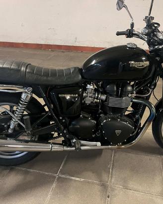 Triumph Boneville SE
