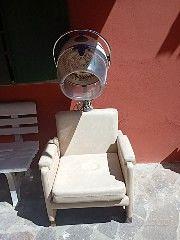 potrona vintage con casco parrucchiere anni 60