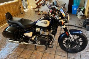 Royal Enfield Supermeteor 650 Celestial blue