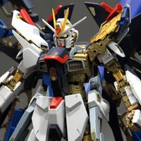 GUNDAM - PERFECT GRADE GUNDAM STRIKE FREEDOM  1/60