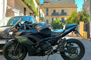 Kawasaki ninja 650 2023