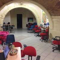 Locale nel quartiere storico della Marina