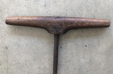 ANTICA TRIVELLA A MANO CM 105 X 35 - SUCCHIELLO