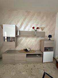 Parete attrezzata nuova