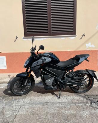 CFMOTO 300NK - 2022