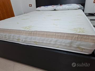 MATERASSO MEMORY FOAM SFODERABILE CON CUSCINI 