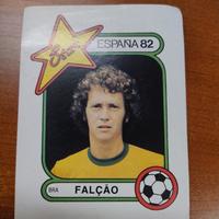 figurina Falcao