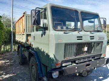 Iveco acl 75 macchina agricola