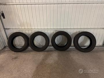 4 GOMME 205 55 R16 94V GOODYEAR VECTOR4 SEASON