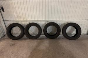 4 GOMME 205 55 R16 94V GOODYEAR VECTOR4 SEASON