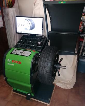 bilanciatrice bosch  wbe 4430. 