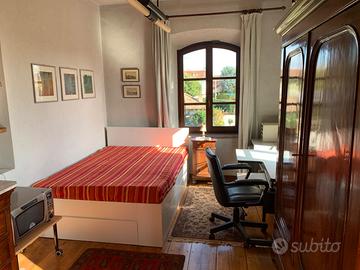 Camera in casa d'epoca a pochi km da Biella