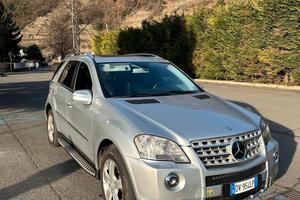 Mercedes -Benz ML 63 AMG